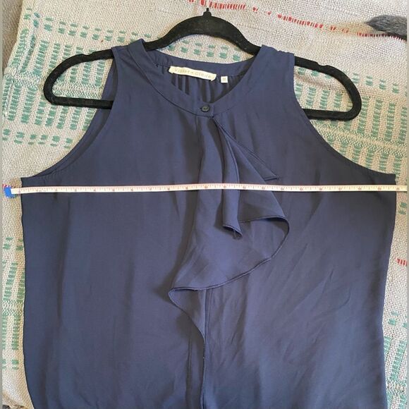Violet + Claire, Royal Blue, Sleeveless Button Down Blouse, Size M - Picture 7 of 9